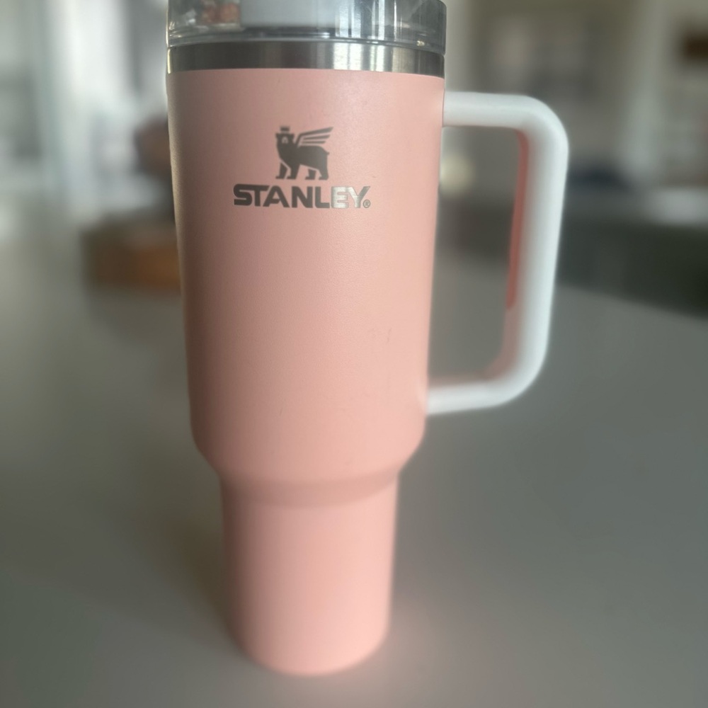 Stanley Peach 40oz Tumbler with Handle